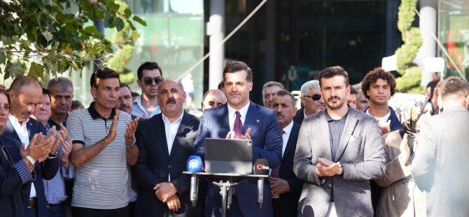 AK Parti’den Üsküdar Belediyesi’ne “hizmetsizlik” protestosu