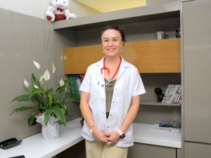 UZMAN DOKTORDAN OKUL ÇAĞINDAKİ ÇOCUKLARA ÖNERİLER...