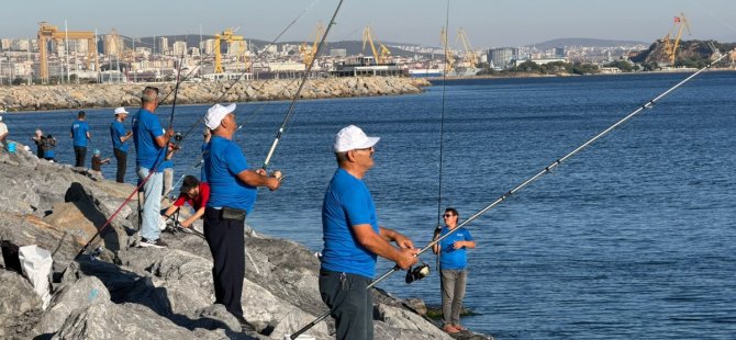 Pendik'te Balık Tutma Yarışması