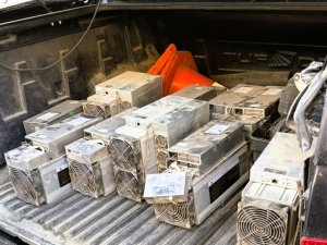 Nusaybin’de Kaçak Elektrikle Kripto Para Ürettiler!