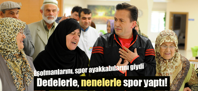 Eşofmanlarını giydi, yaşlılarla spora çıktı