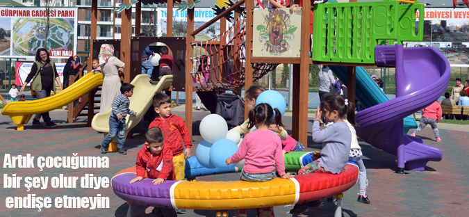 Tuzla'da çocuk parklarını polis koruyor