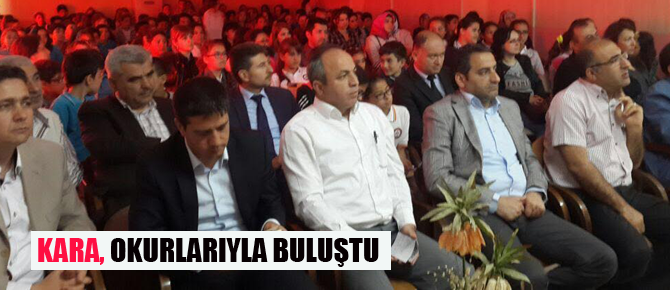 Ercan Kara, okurlarıyla buluştu