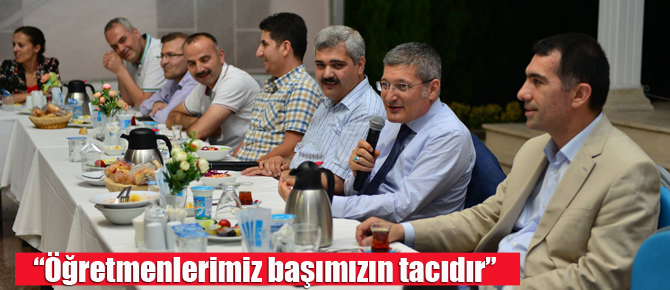 Şahin okul müdürleriyle oruç açtı