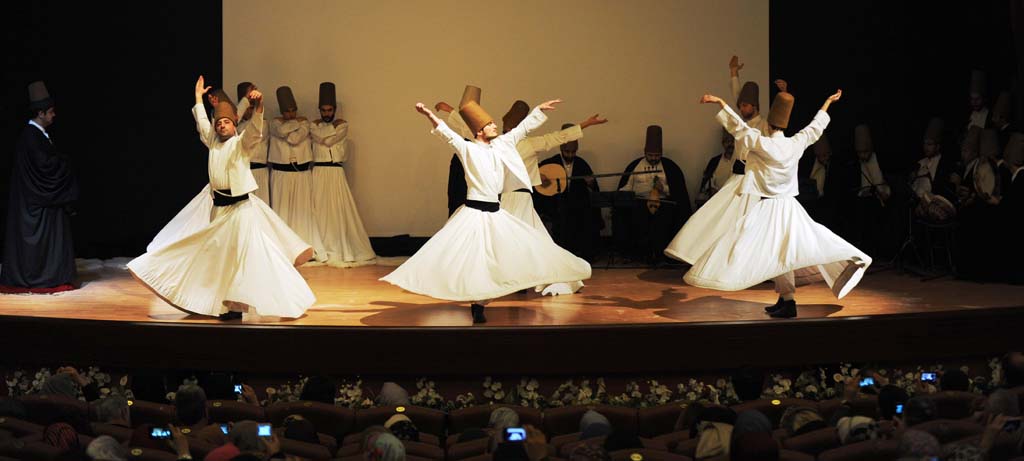 Mevlana Pendik'te de anılacak