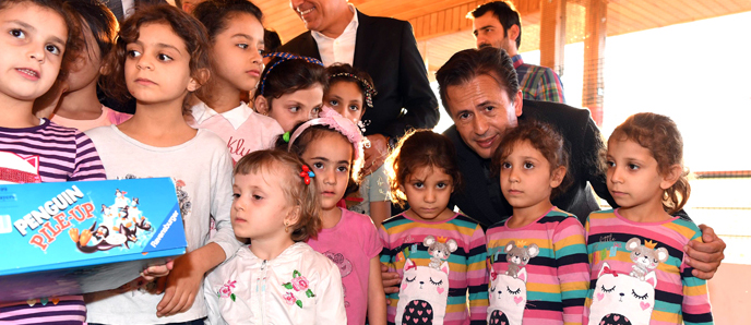Ekmek fırını 3 bin Suriyeli'nin ihtiyacını karşılıyor