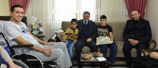 Bu vatan, bu aziz millet size minnettar!