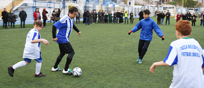 Tuzla'da 2016'nın en önemli futbol karşılaşması!