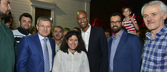 Kanada Milletvekili Bakan olduğunu Pendik'te öğrendi!