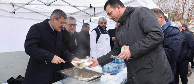 Şehitlerin Ruhu için Kur'an'ı Kerim okutuldu
