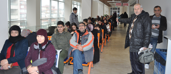 Vatandaş rahat olsun herkes yeni kimliğine kavuşacak!