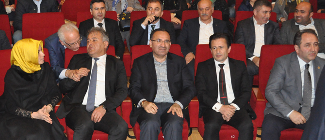 Bekir Bozdağ, " Kılıçdaroğlu neye hayır dediğini bilmiyor.!