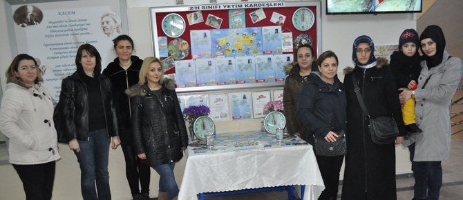 Harçlıklarından biriktirip yetimlere bakıyorlar!