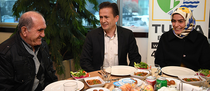 Yazıcı, "Uğruna can vermeye hazır milyonlar var"