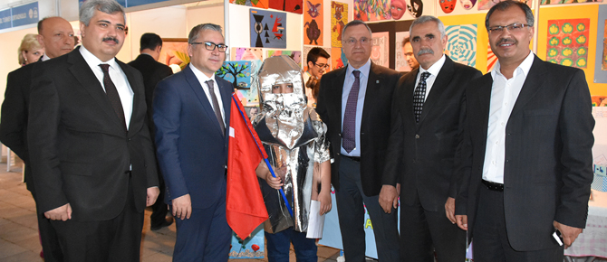 Pendikli liseli ve orta okullu mucitler hayran bıraktı!