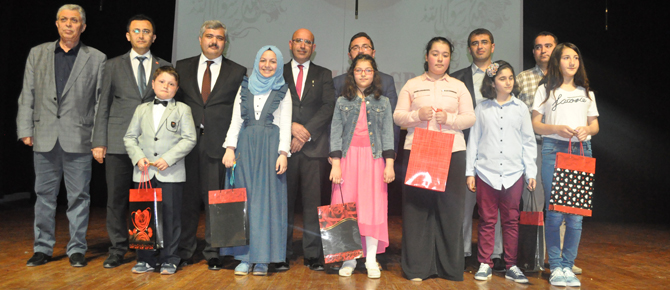 Abdullah Acar Ortaokulu'nda muhteşem  Kutlu Doğum!