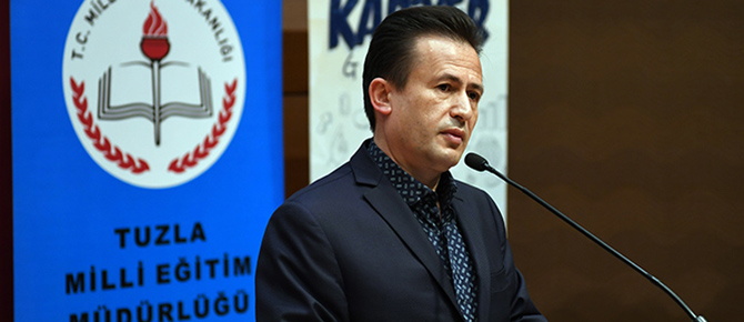 Yazıcı, kendinizi iyi tanımıyorsanız asla..