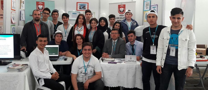 Türkiye'nin yarınları olan bu gençlere güvenin!