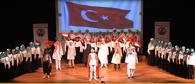 İmam Hatip Öğrencilerinden muhteşem Arapça Şöleni!
