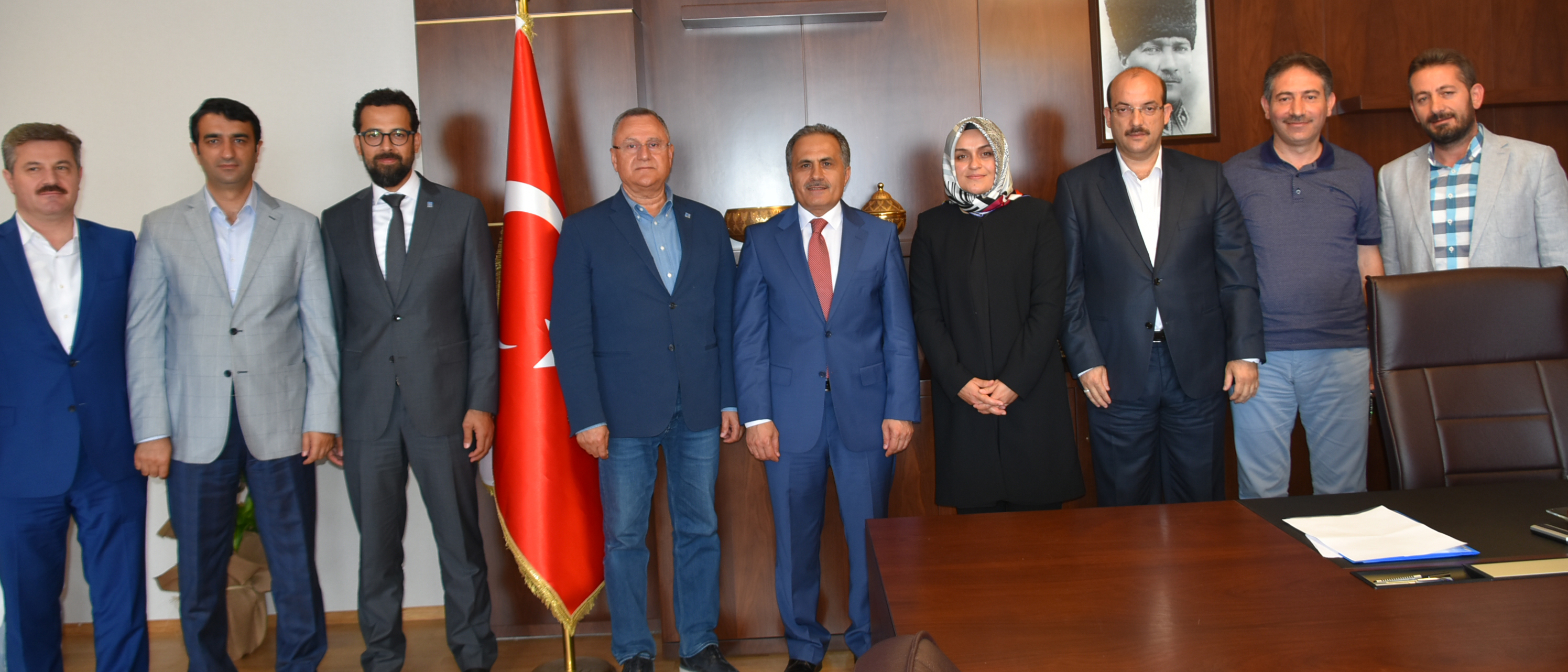 Pendik Belediyesi yerel yönetimlerin çok ötesinde başarı gösteriyor
