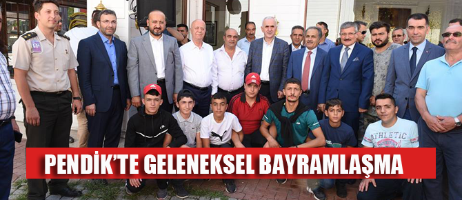 Herkes bu bayramlaşmadaydı!