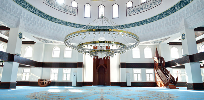 Başbakan Yıldırım Pendik'in en büyük camisini ibadete açacak