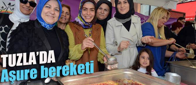 Tuzla'lı kadınlardan aşure ikramı
