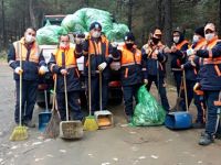 Aydos Ormanı'ndan bir kamyon çöp topladılar
