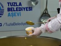Tuzla'da 2 bin kişiye her gün sıcak yemek