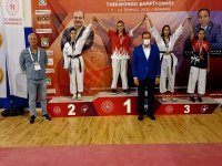 Duru Bulgur Performans Spor Kulübü Sporcuları Taekwondo’da Tarih Yazdı