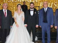 Kuaförler Odası Başkanı Türker oğlunu evlendirdi