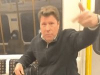 Metroda, Kur’an okuyan kişiye iğrenç taciz