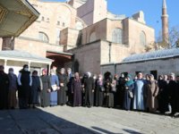 Sultanbeyli Belediyesi Manevi Mekânlara Yolculuk Başlattı