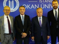 FİFA Kokartlı Hakem Cüneyt Çakır'a Tuzla'da ödül