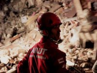 AKUT, "17 Ağustos Marmara Depremi” anısına “Nöbette”