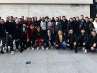 Belediye Başkanı Ahmet Cin Pendiksporlu futbolcularla buluştu
