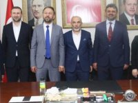 AK Parti Pendik İlçe Başkanı Özer Sarıkaya Görevi Bülent Aşkın'dan devraldı