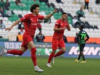 Pendikspor Konyaspor karşısında ilk galibiyetini aldı:1-2