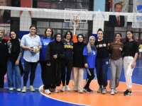 Pendik Belediyesinden Voleybolseverlere Ücretsiz Spor Etkinliği