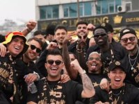 Galatasaray'dan görülmemiş şampiyonluk kutlaması!