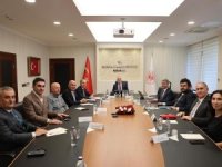 ‘Marketler Pazar Günü Kapalı Olsun