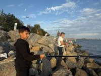 Pendik'te Baba ve Oğullara Özel Balık Tutma yarışması