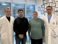 63 yaşındaki .baba oğluna böbreğini verdi