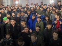 Pendikli gençler sabah namazında buluştu