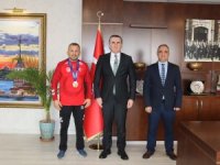 Pendikli Semih Özdemir Dünya Şampiyonu