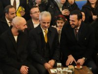 Bakanlar İstanbul’da vatandaşlarla ateş başında sohbet etti