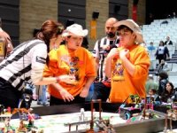 Ortaokul öğrencileri liseleri geride bırakıp Türkiye Şampiyonu oldu