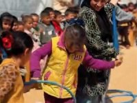 Pendik Belediyesi Gazze’de “Bayramlık Giydirme ve Çocuk Şenliği” Düzenledi