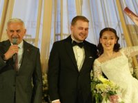 Ecenur Hatice ve Yusuf Özdemir dünya evine girdi