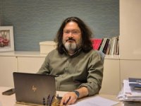 PROF. DR. KÜLTEGİN ÖGEL: “DÜNYA GENELİNDE 316 MİLYON KİŞİ BAĞIMLILIKLA MÜCADELE EDİYOR”